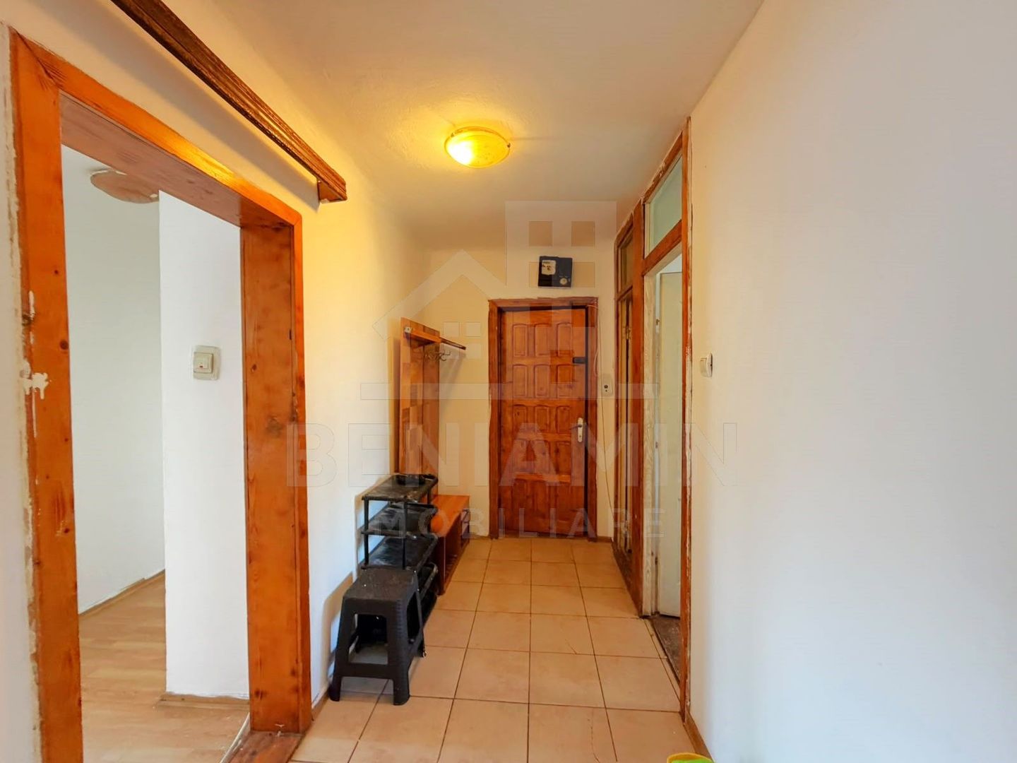 Apartament 4 camere decomandat - Spitalul Judetean - 80mp -1983 - imaginea 9