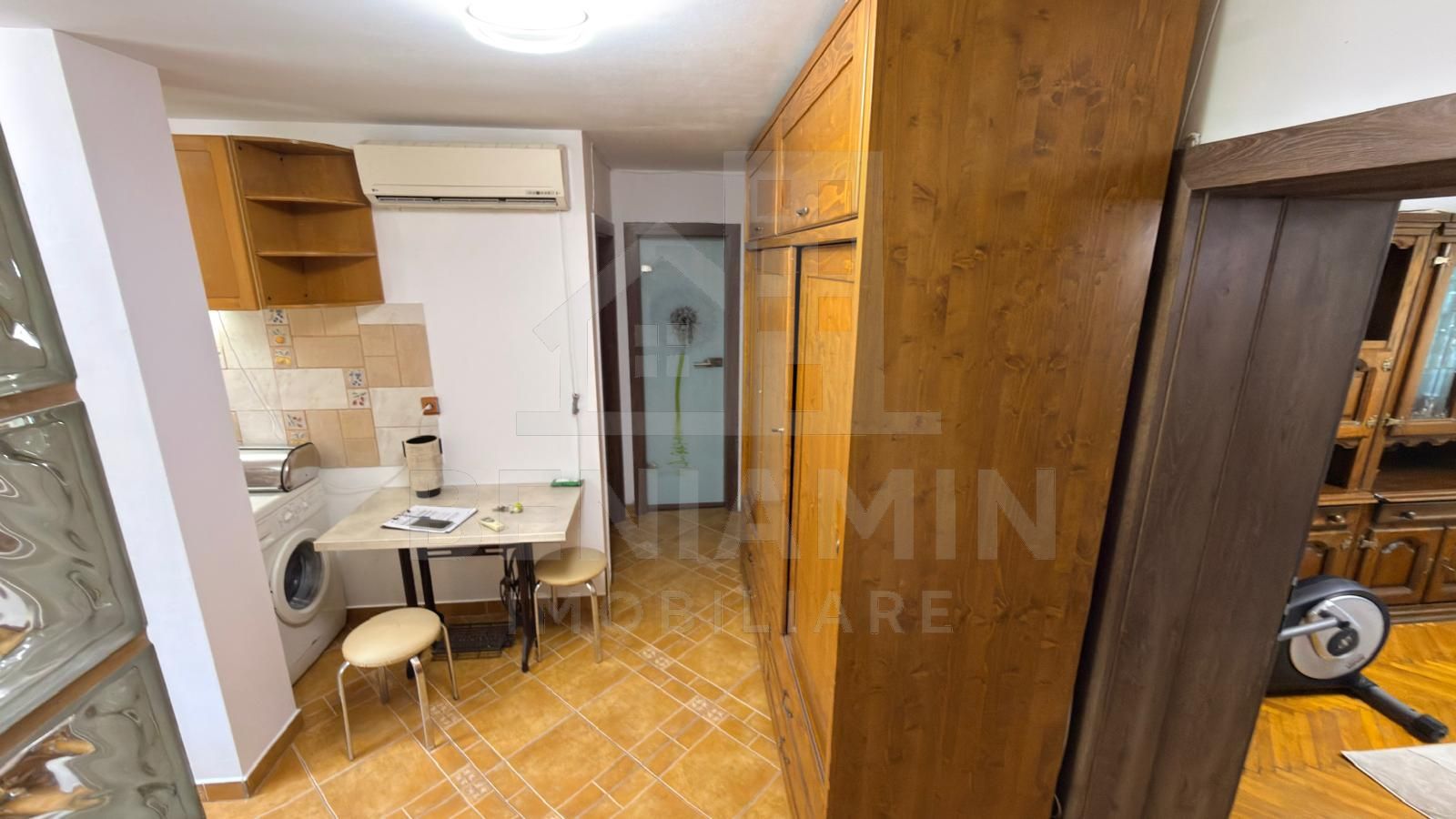 Apartament 3 camere Calea Bucuresti parter mobilat si utilat 56mp - imaginea 8