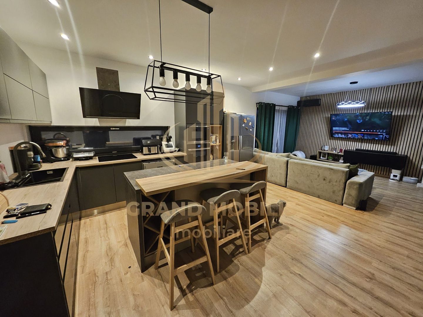 Duplex de vânzare | 160 mp utili + 50 mp terase | Garaj | Dumbravita - imaginea 7