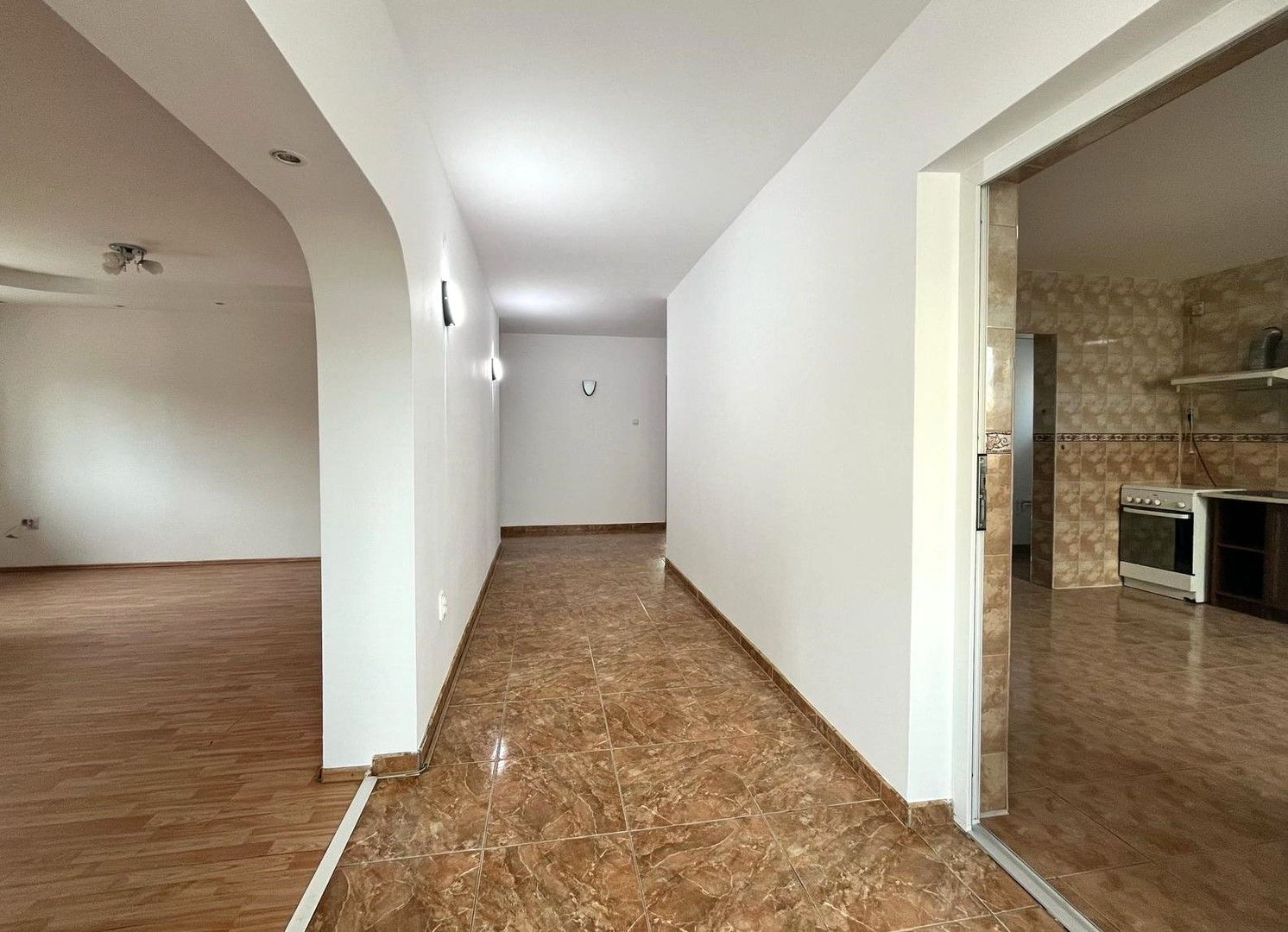 Inchiriere casa activitati office sau spatiu locativ Baneasa - imaginea 19