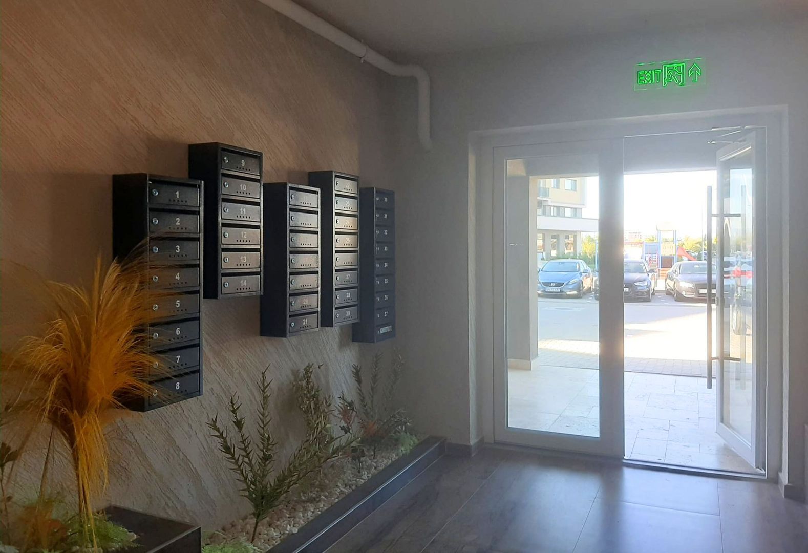 Apartament cu 3 camere situat la etajul 3 zona rezidentiala Rasnov - imaginea 30
