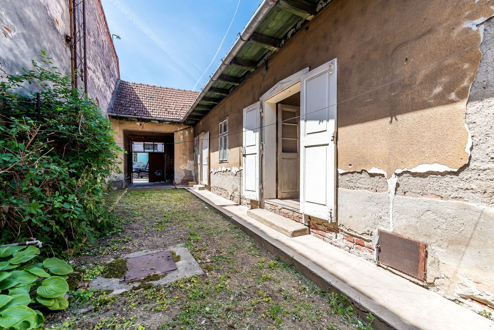 Imagine 9 - Calea Timisorii Casă solidă din cărămidă cu potențial EXCEPȚIONAL