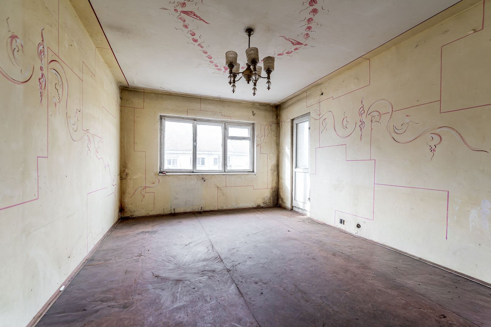 Imagine 2 - Apartament decomandat, 2 camere, Alfa, la 2 pași de stația de tramvai
