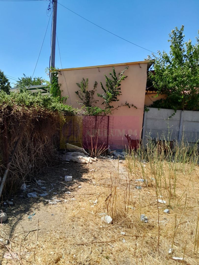 DE VANZARE TEREN 1800 MP IN SAT TEISORI (GR)
