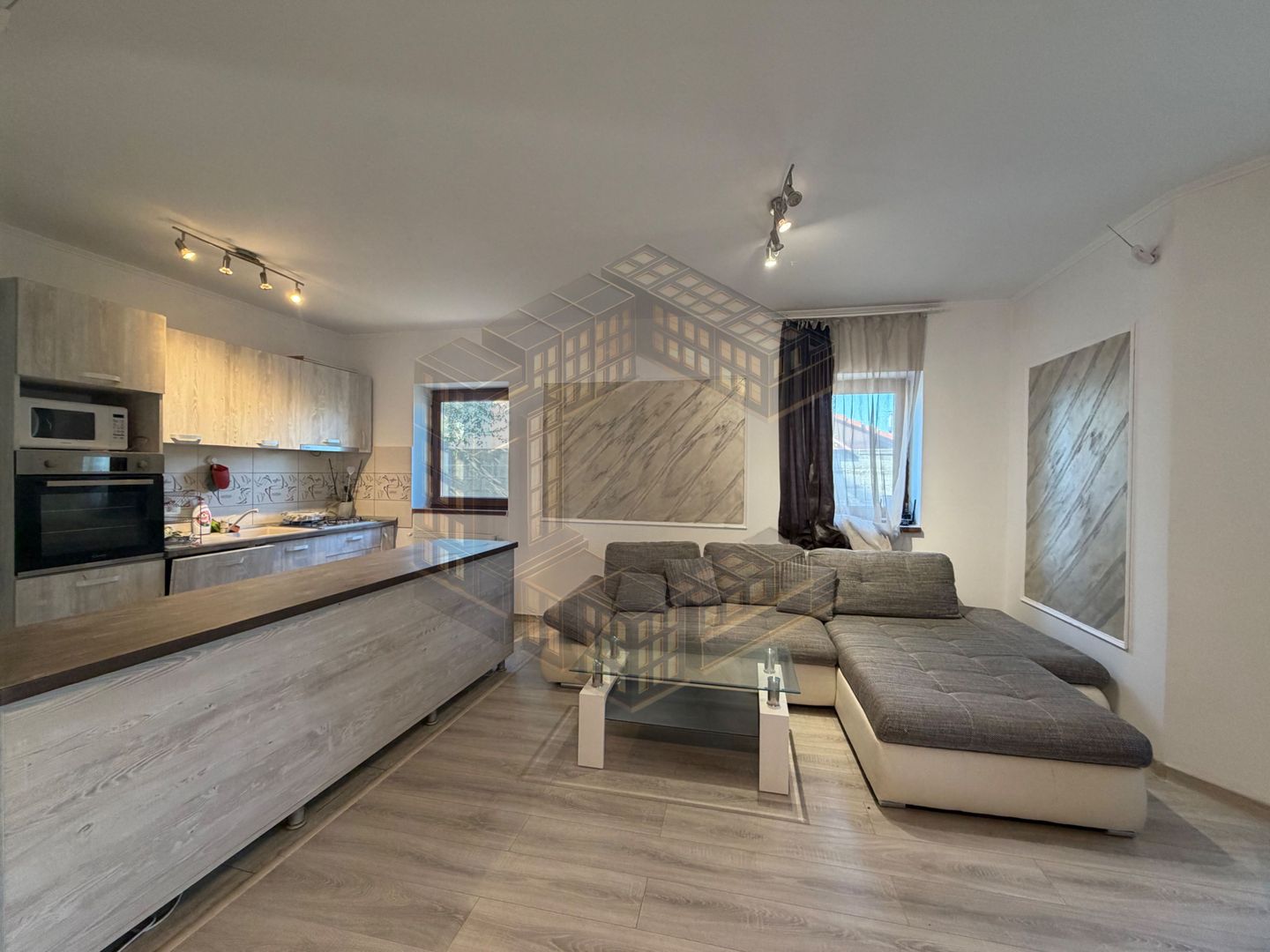 Duplex de vanzare,4 camere si 3 bai, acces auto, Dumbravita - imaginea 3