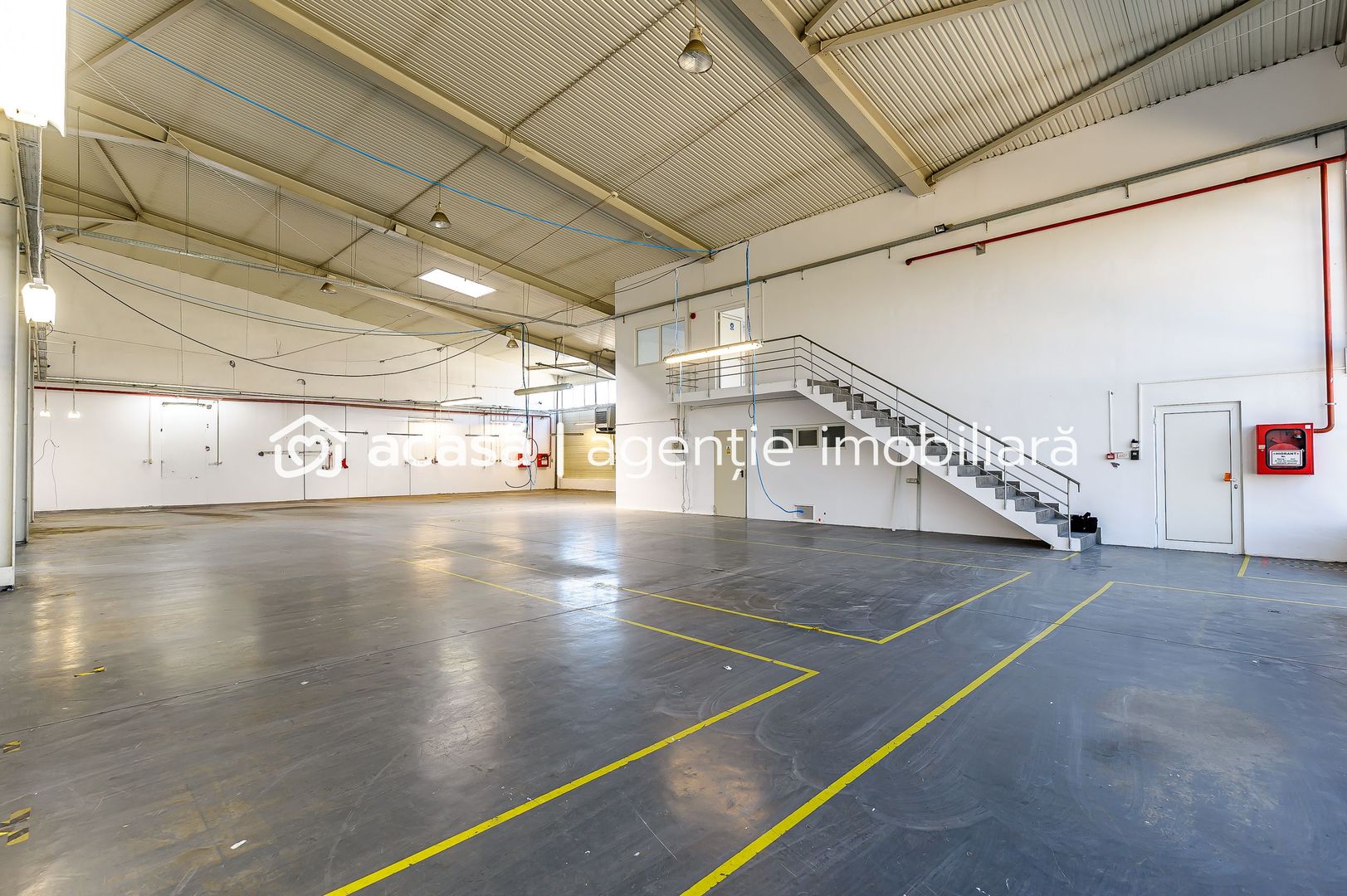 Imagine 3 - Hală industrială de vânzare 3495 mp în Arad