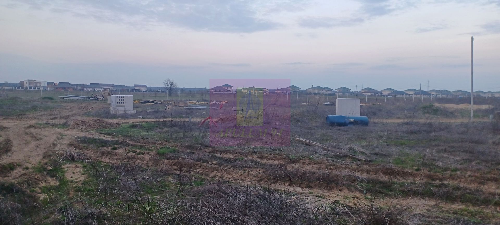 Săbăreni, teren curti-constructii 608 mp cu utilităti