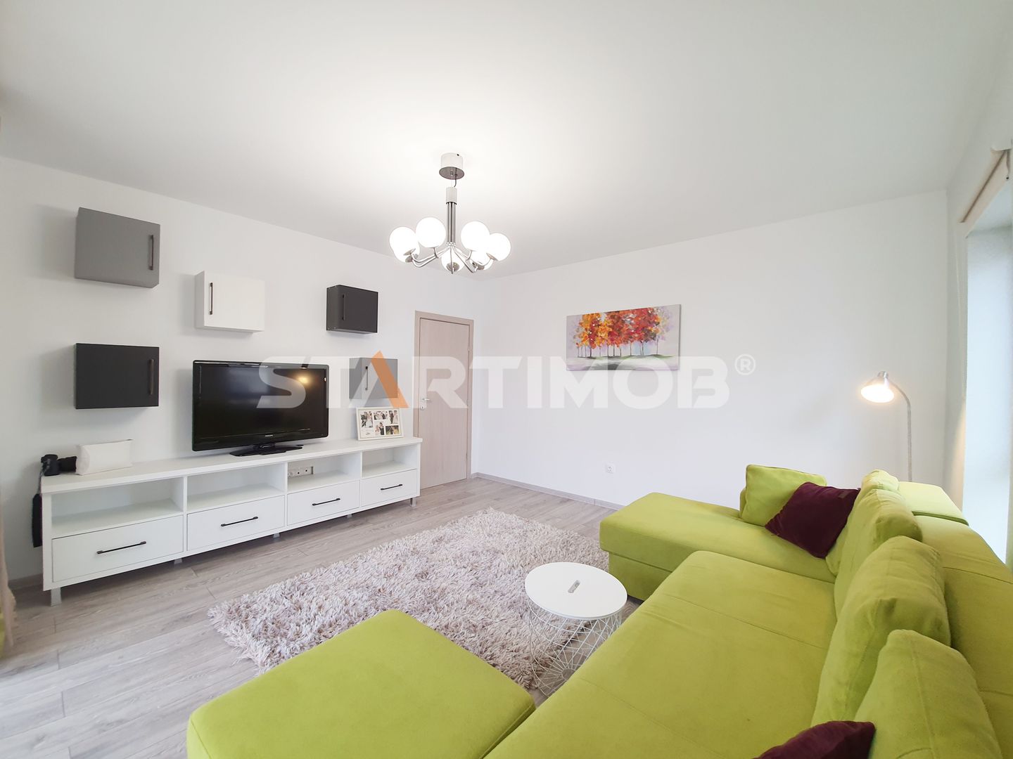 Apartament mobilat 3 camere cu parcare subterana