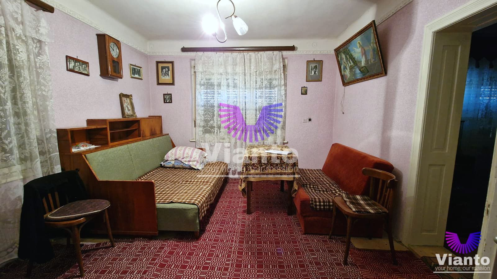 Casă în Poiana Sibiului | 909 mp teren | livadă și anexe gospodărești