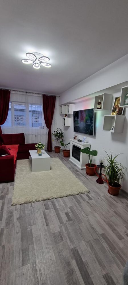 Apartament cu doua camere de vanzare