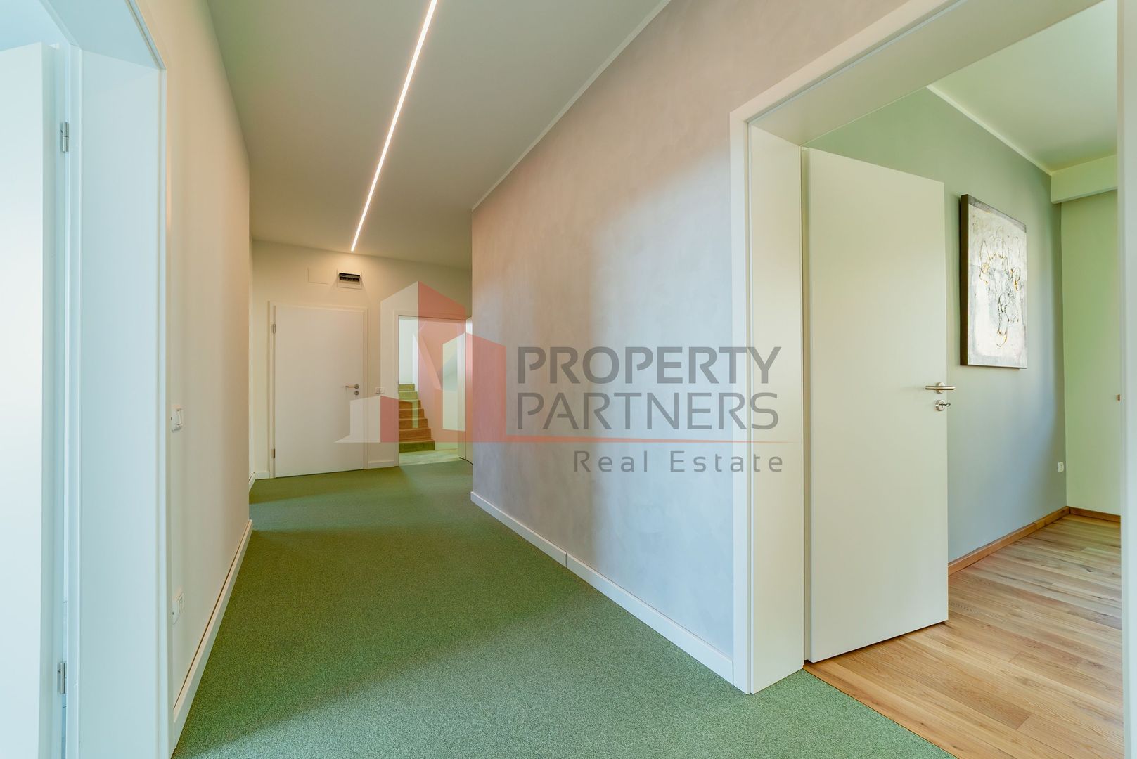 Apartament Duplex Elegant cu Terasă Panoramică – Dealul Cetății, Brașov - imaginea 12