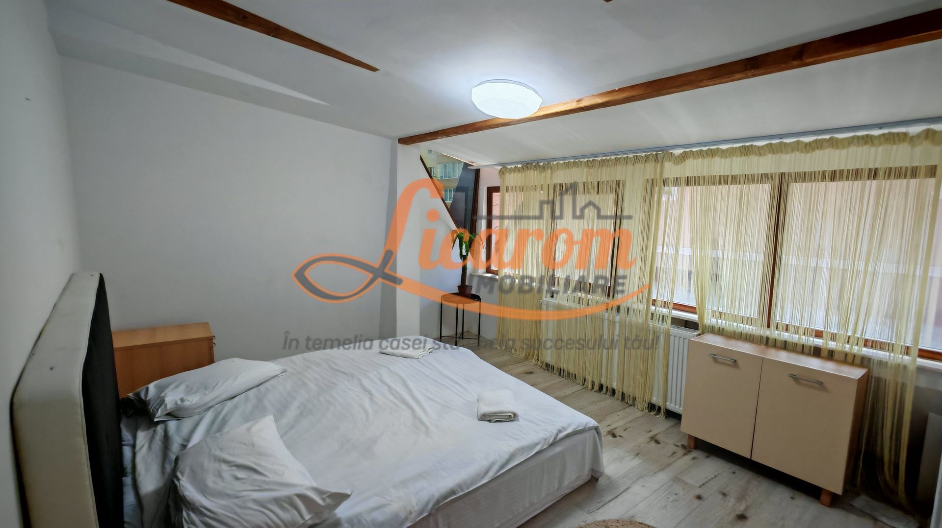 Vila 10 camere,pretabil compartimentare in 2 unitati separate,ASTRA. - imaginea 10