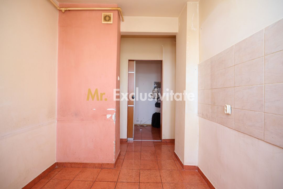 Apartament 4 Camere Decomandat | Craiovei | 3 Balcoane | Parcare - imaginea 4