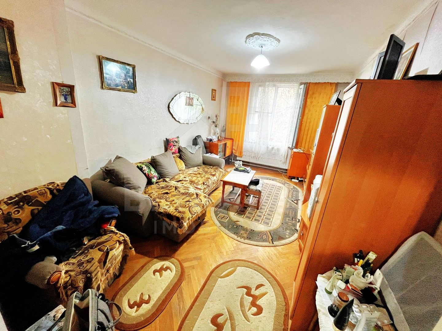 2 Decomandate-Parter+Demisol+Boxa-Ultracentral-Ramada-57mp-Liber - imaginea 2