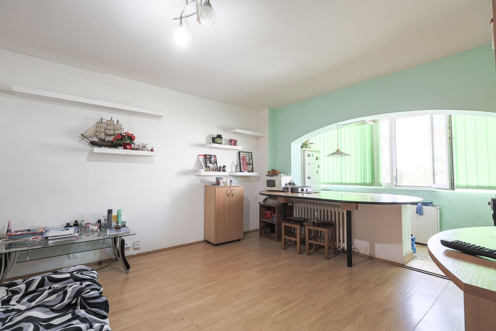 Apartament cu living și dormitor în Alfa - etaj 2