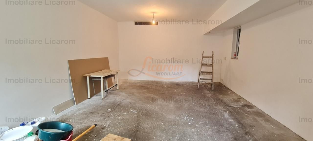 Casa individuala cu 2 apartamente, 6 camere,teren 403 mp,ASTRA. - imaginea 13