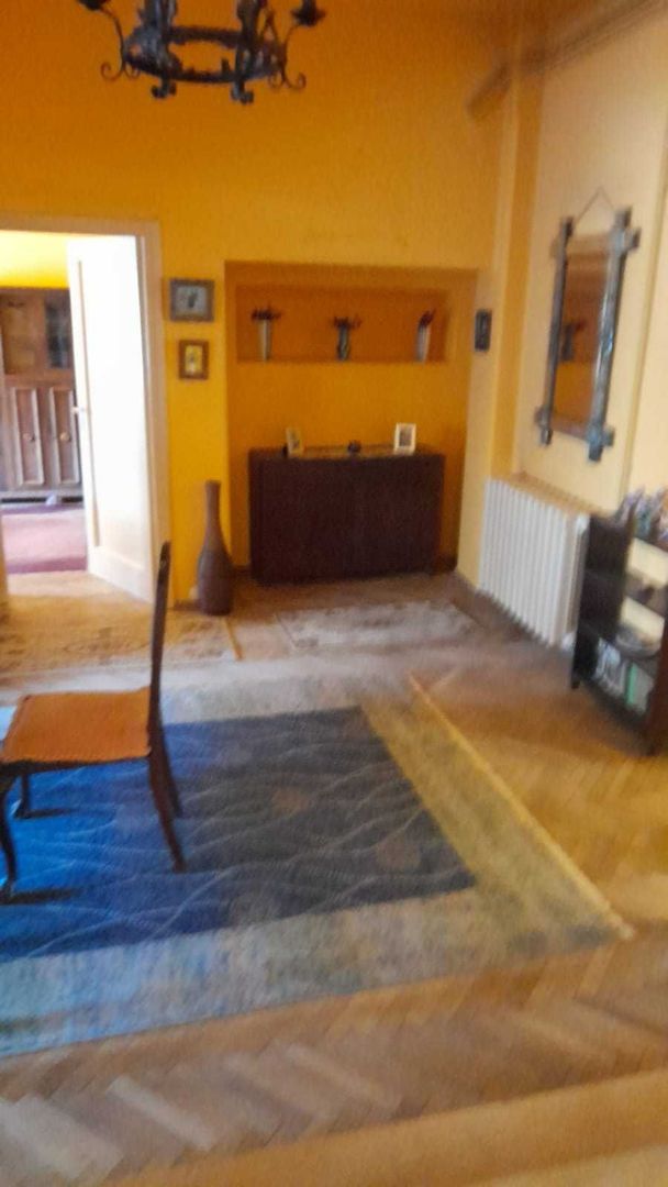 Apartament deosebit Etaj 1 in Zona Ferdinand-Pantelimon