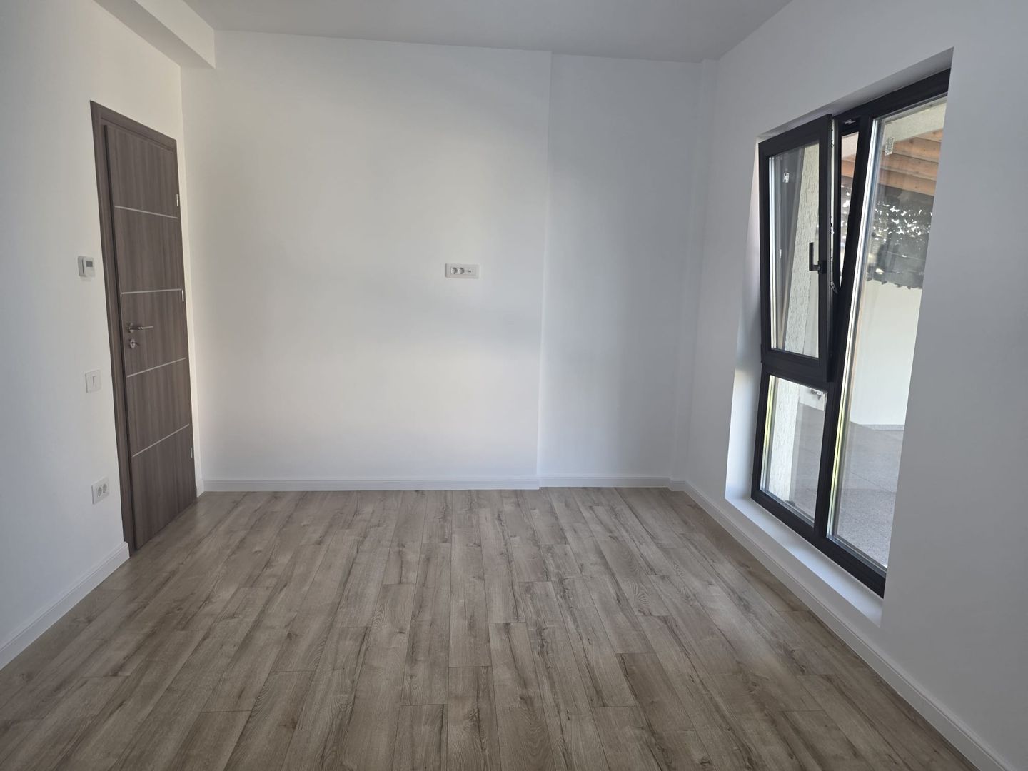 Vilă de Lux P+1 în Tunari –5 Camere, Finisaje Premium - imaginea 9