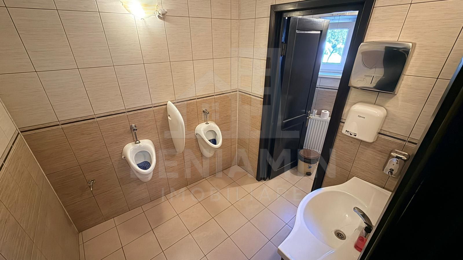 Spatiu-Comercial-320mp-de-Inchiriat-Langa-Parcul-Nicolae-Romanescu - imaginea 6