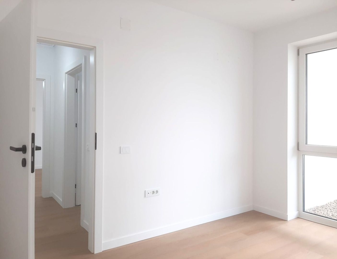 2 Camere Premium în Bartolomeu Zonă în Plină Dezvoltare - imaginea 13