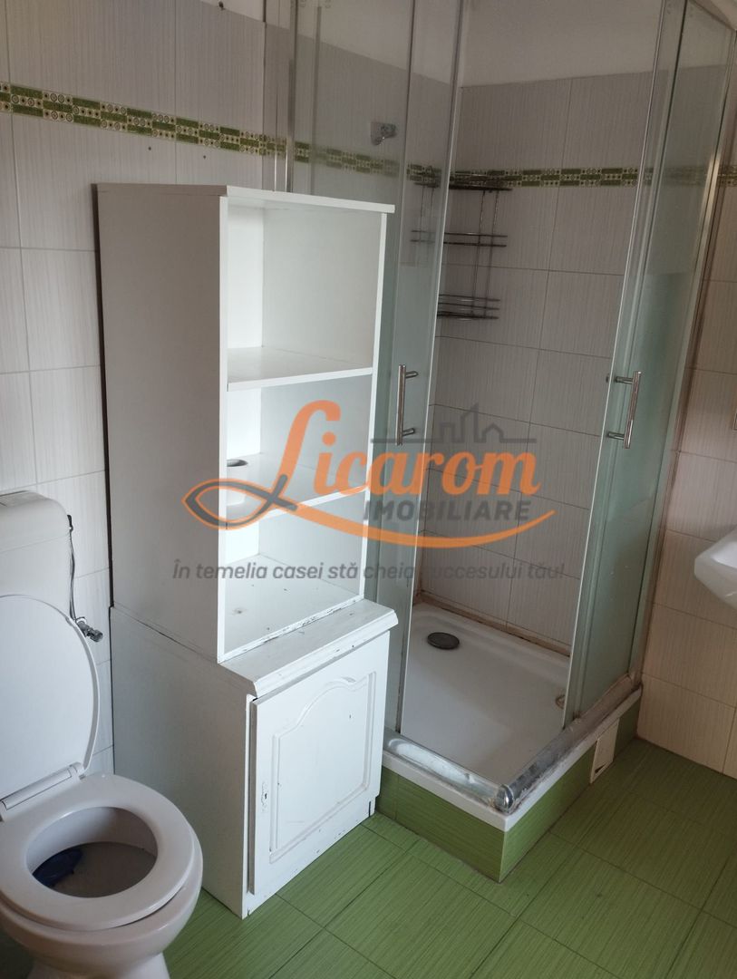Apartament 3 camere Comuna Cristian,mobilat si utilat 430 euro. - imaginea 8