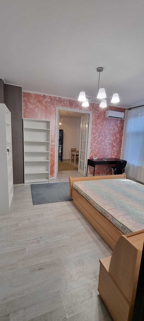 Piata Unirii metrou  3 Camere A40