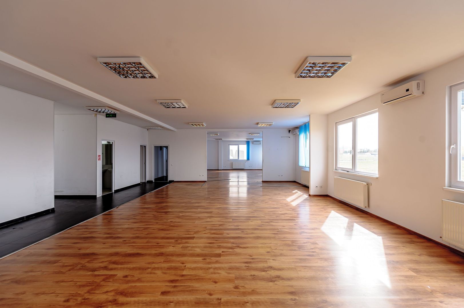 Imagine 2 - Spațiu comercial 333 mp