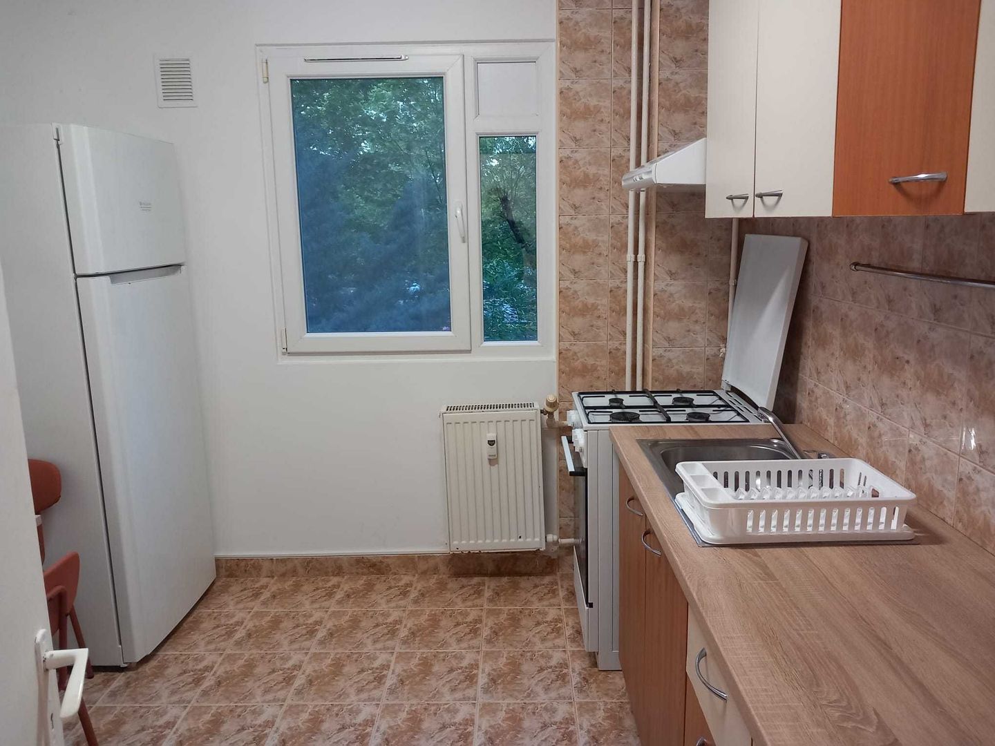 Apartament 3 camere Metrou Piata Sudului
