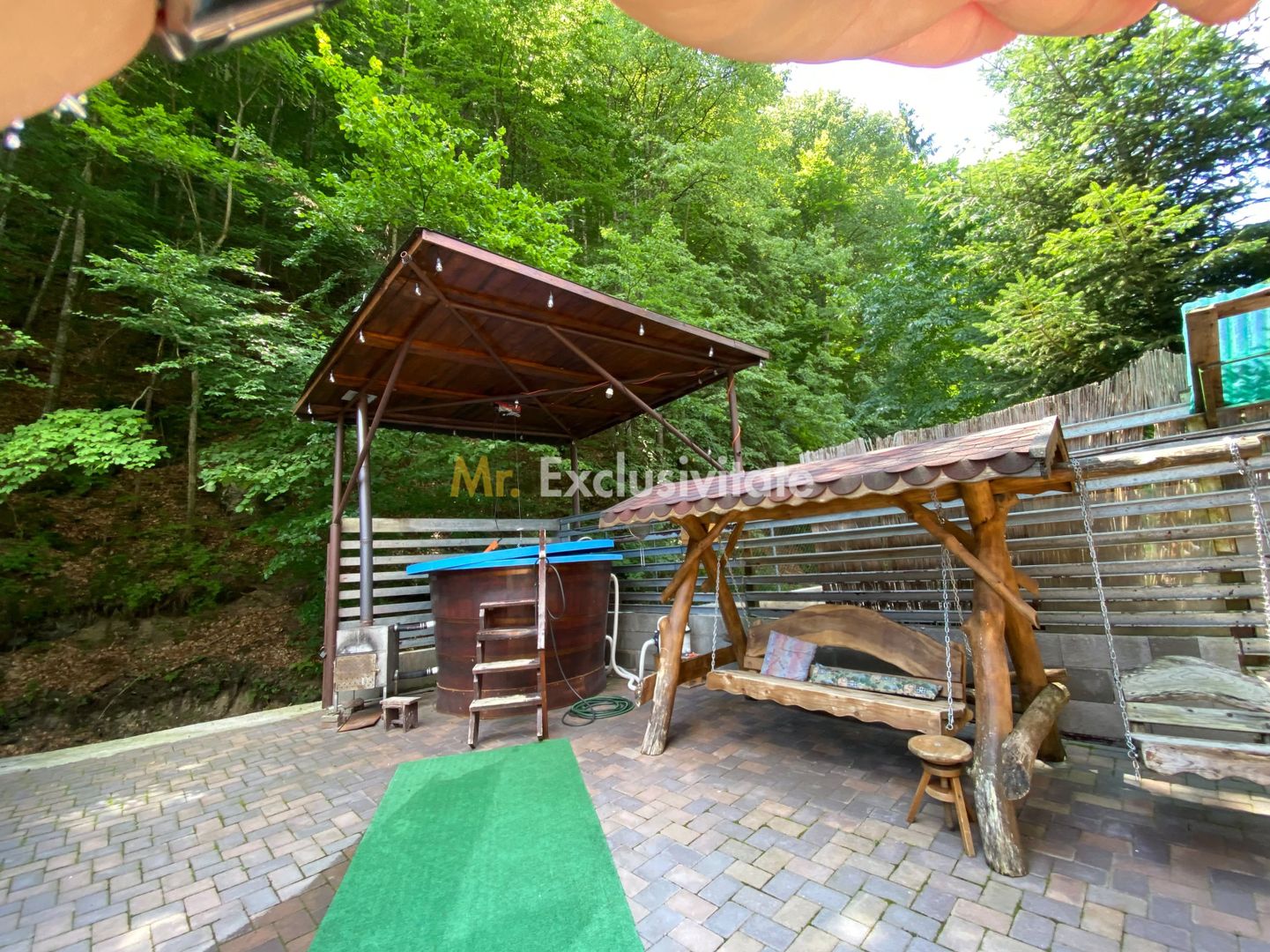 Splendoarea naturii imbinata cu stilul modern=pensiune exclusivista - imaginea 8