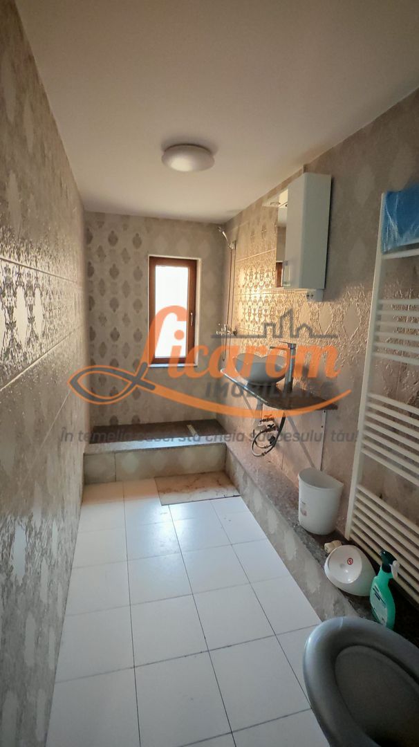 Vila 10 camere,pretabil compartimentare in 2 unitati separate,ASTRA. - imaginea 14