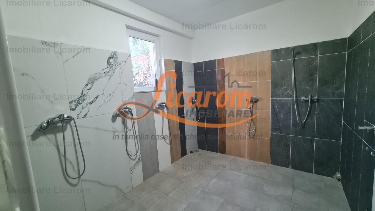 Proprietate in Cristian cu trei constructii+o fundatie,450000euro - imaginea 35