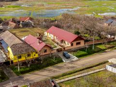 Casă în Vinga – restaurată Integral 2025 | 3 camere | utilități