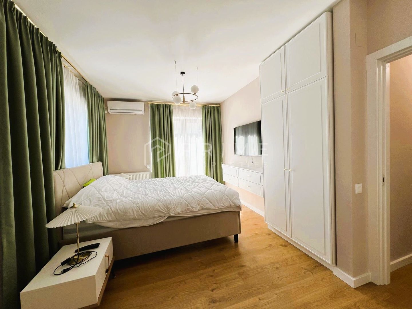 Casă Duplex de vânzare – Corunca | Design deosebit, aproape de pădure - imaginea 10
