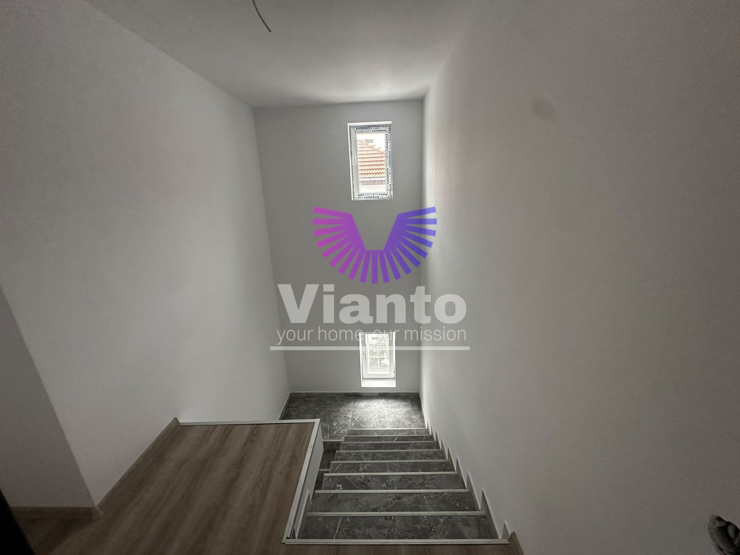 Duplex 5 camere -150mpu, curte 250mp - Cisnadie