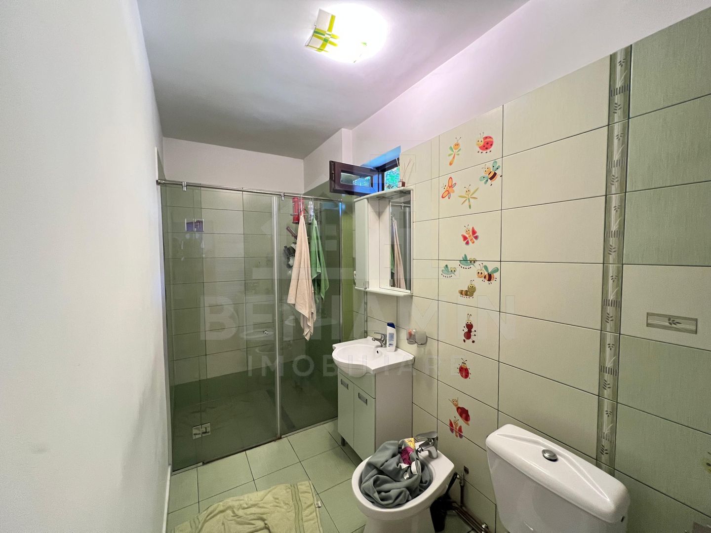 De-Vanzare-Case-16-Camere-400mp-Utili-1100mp-Teren-Sacele-Brasov - imaginea 14