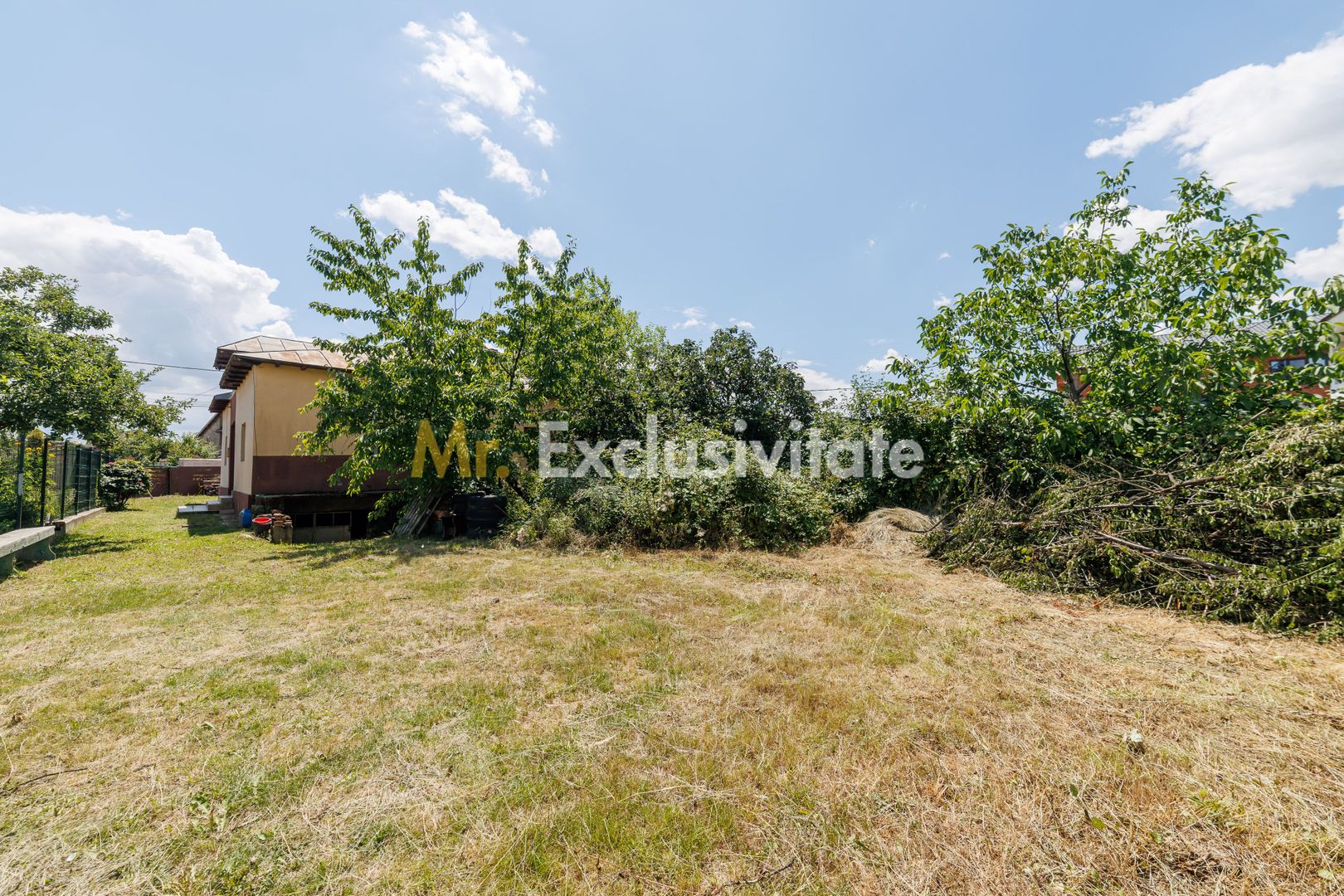 Casa cu teren - Prundu-Ideala pentru locuit sau dezvoltare imobiliara - imaginea 16