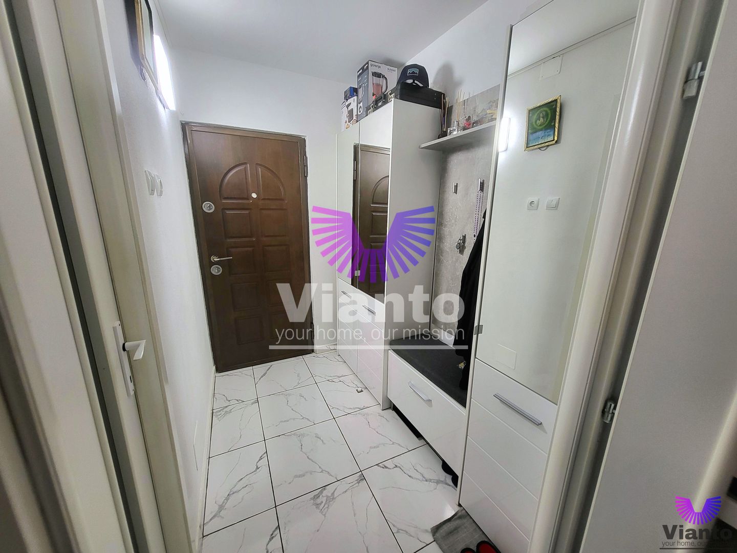 Garsoniera decomandata | Zona Lazaret | Pivnita inclusa