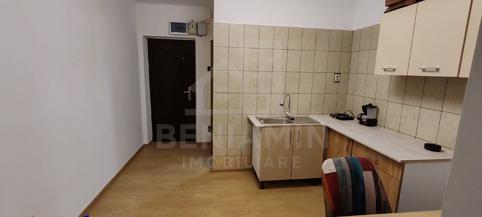 Camera cu baie si bucatarie proprie -21mp -etaj 2 -Chimie Promenada - imaginea 5