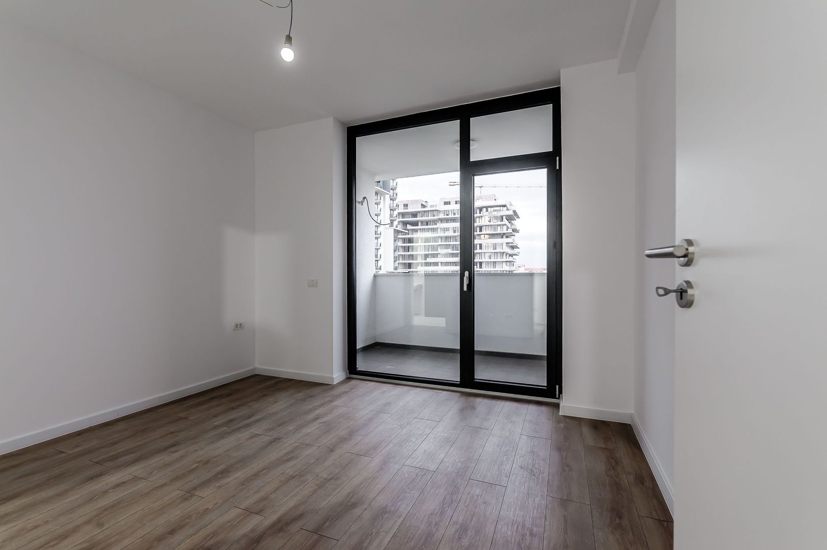 Apartament nou cu 3 camere în X-City Towers – Direct de la dezvoltator