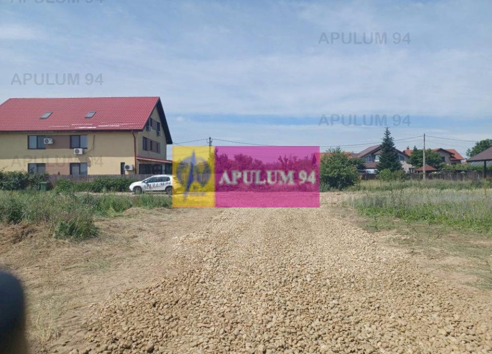 Gulia, lot de casa 528 mp, cu utilități în apropiere