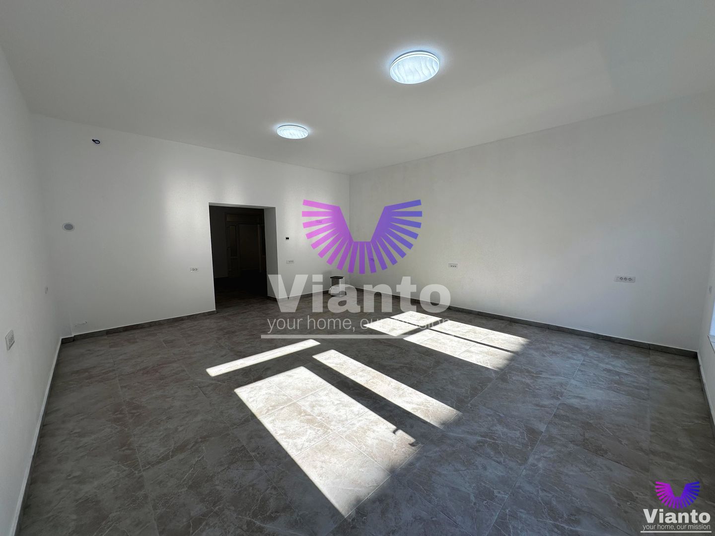 Spatiu Comercial Stradal la Parter - Ultracentral