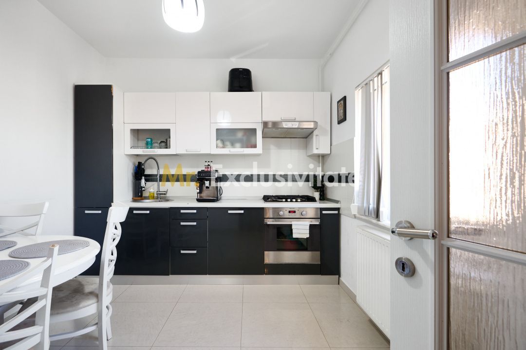 Eremia - Apartament 3 camere + studio | Scara interioara! - imaginea 3