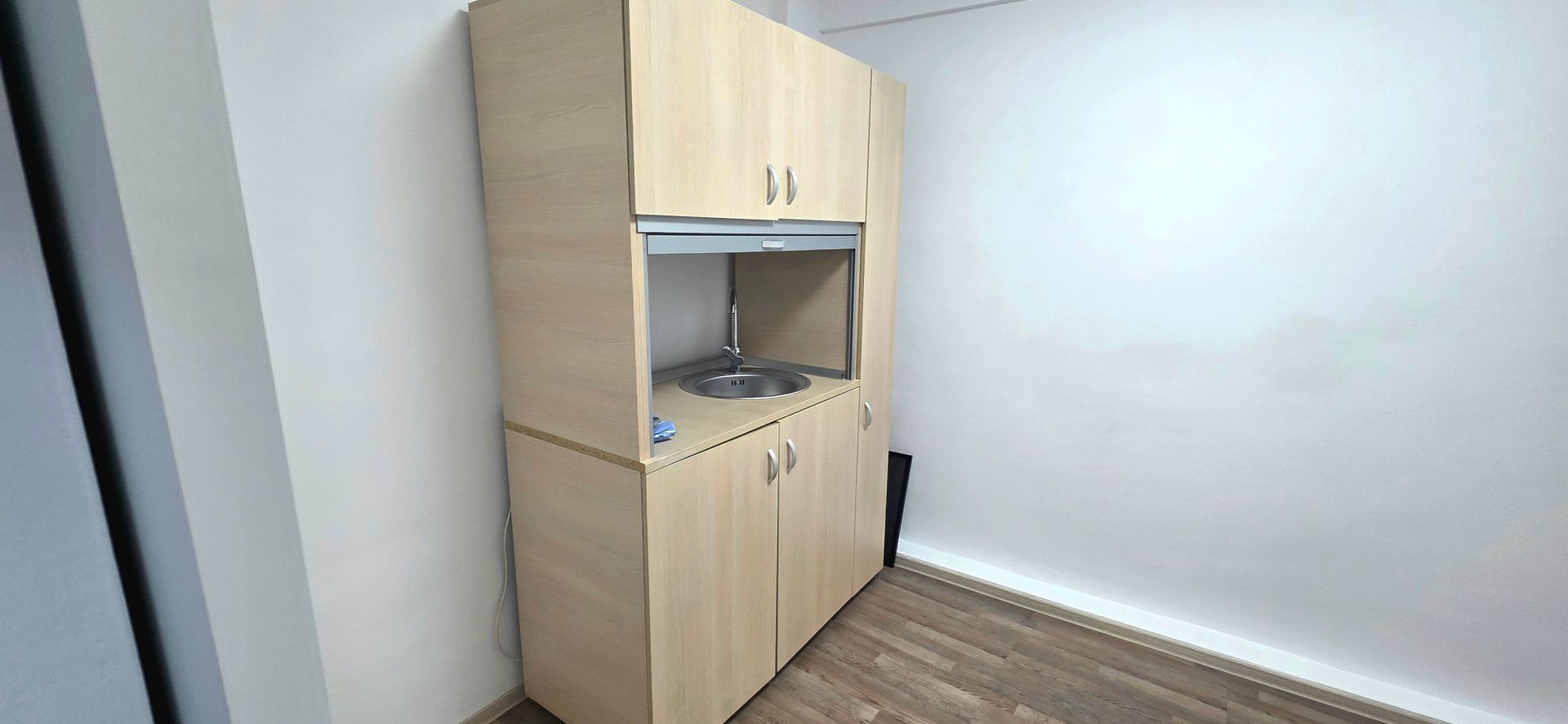 Stirbei Voda  spatiu de birouri parter 90 mp - imaginea 58