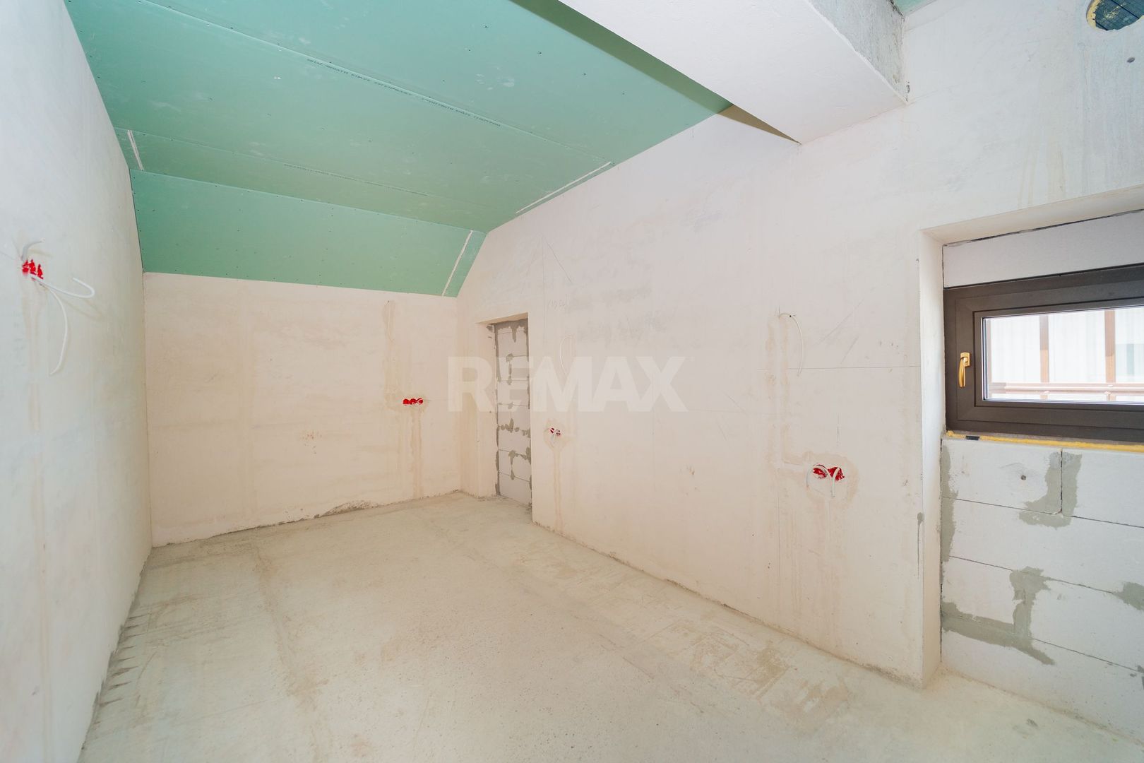 De vinzare casa de lux lângă pădure | Poiana Domnească | Comision 0% pentru cumparator - imaginea 14