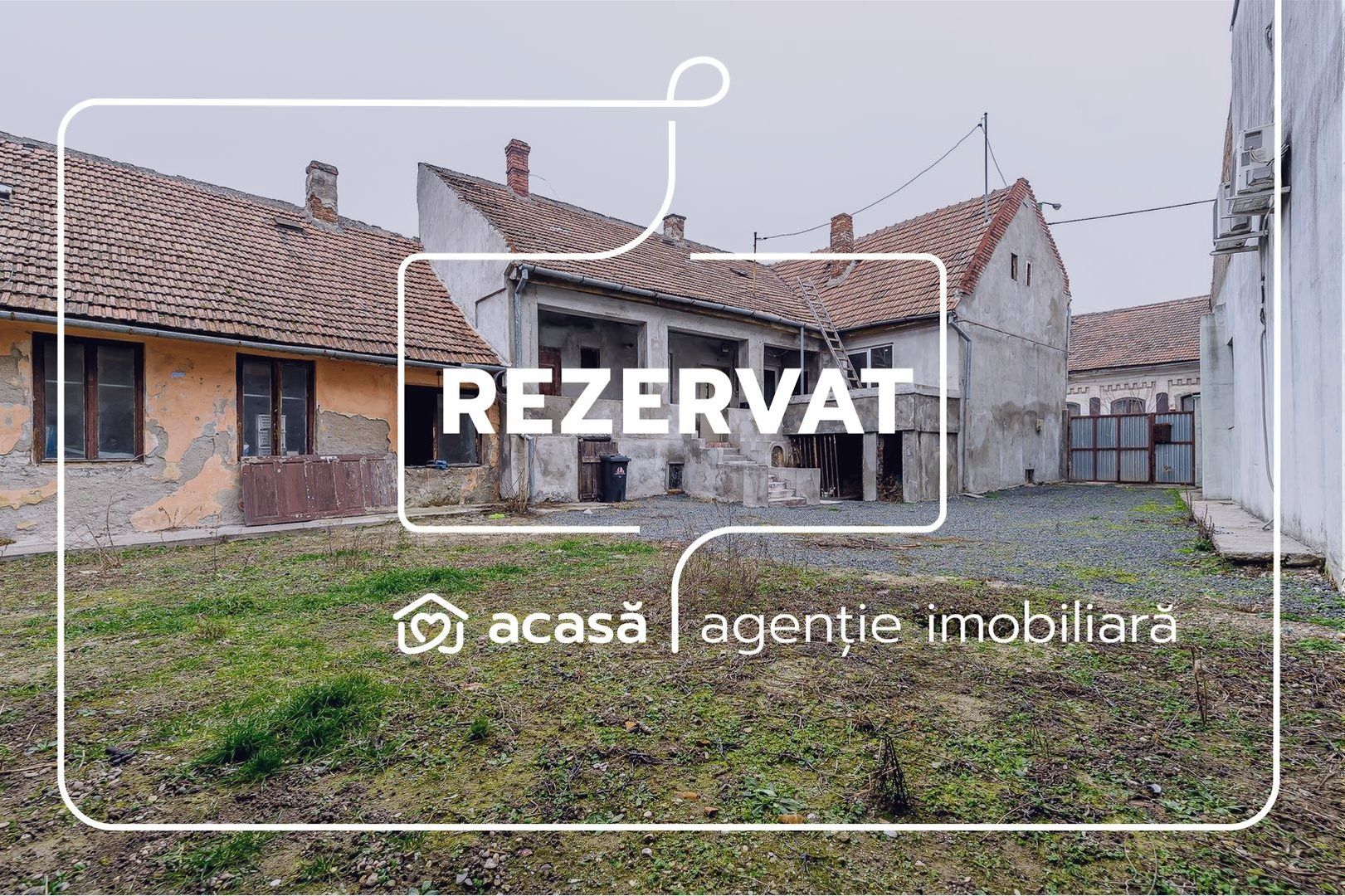 REZERVAT! Casa din caramida - teren 612 mp - Centru Arad - COMISION 0%