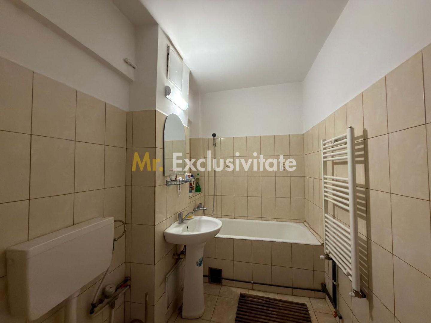Apartament 2 camere de inchiriat – Zona Ultracentrala- Pitesti - imaginea 3