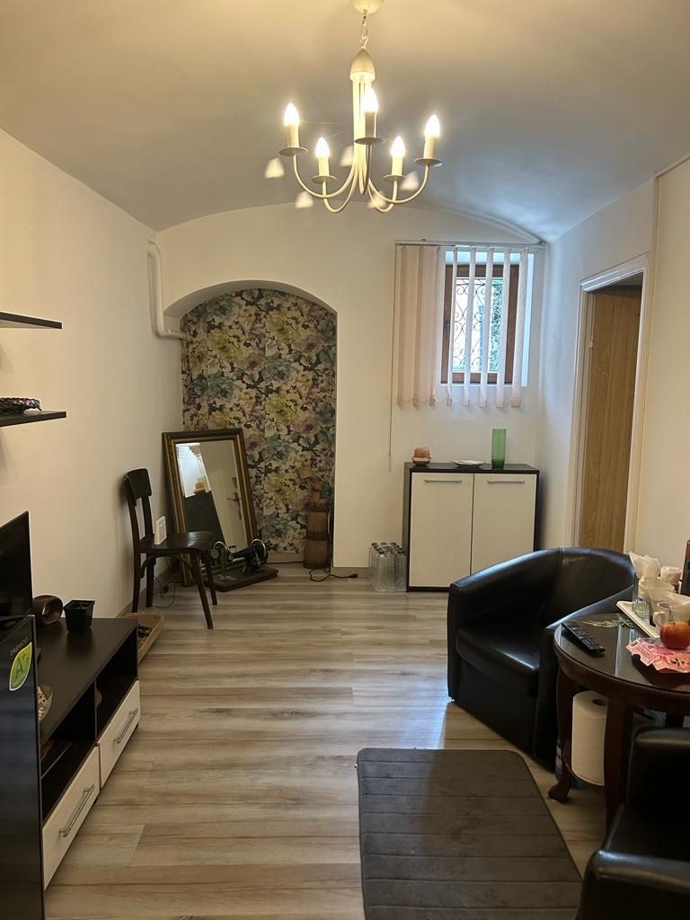 3 camere C.A. Rosetti - Calea Vitoriei C2