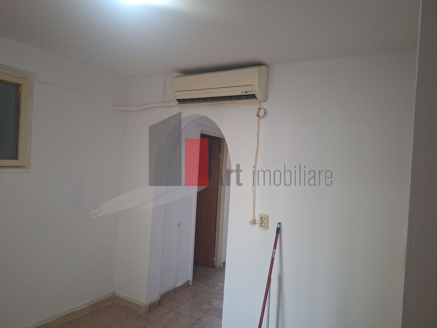 Vânzare apartament decomandat 2 camere - Metrou Lujerului - imaginea 6