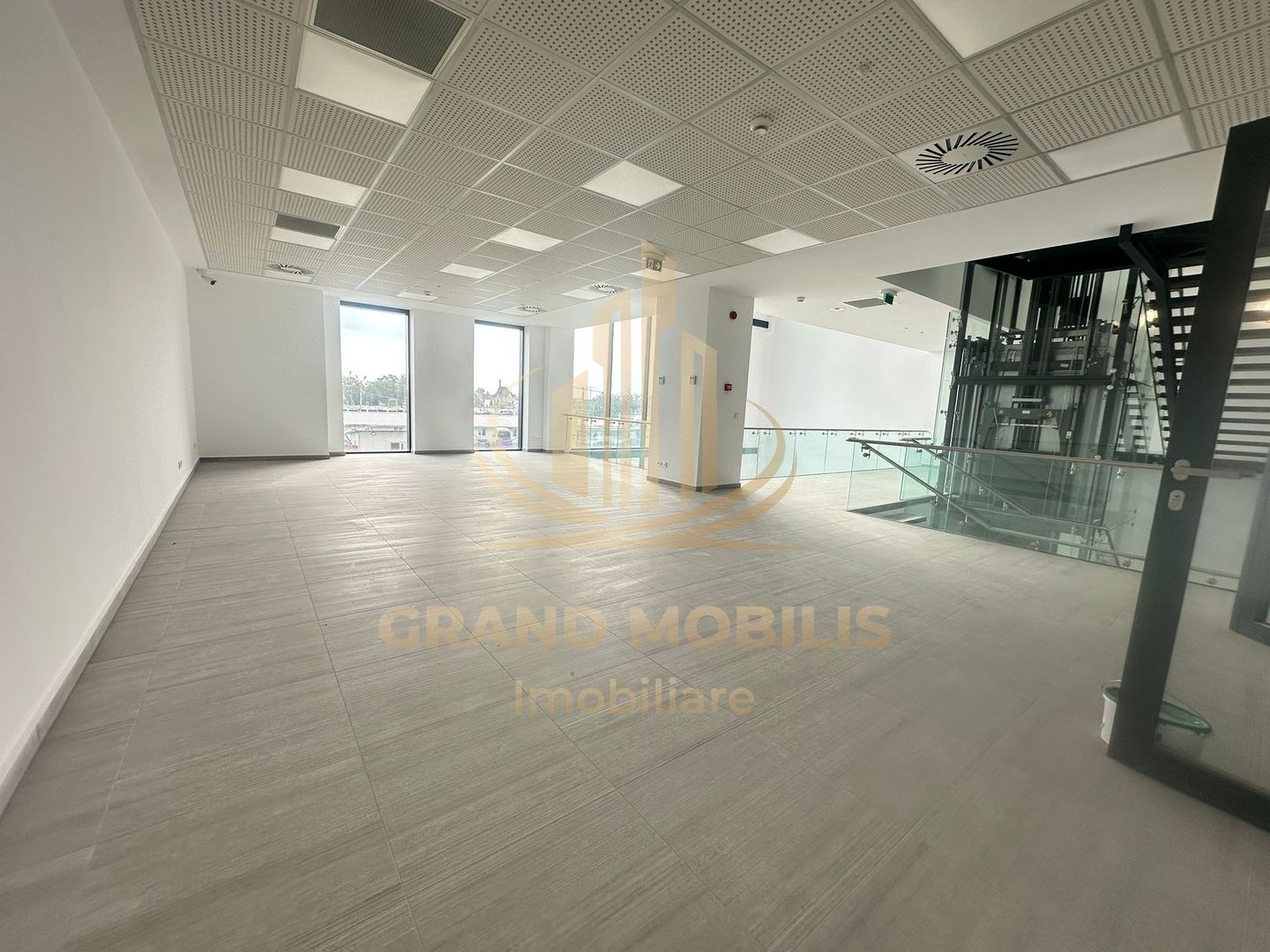 Spațiu comercial premium de mari dimensiuni – Fabrik Residence | - imaginea 3