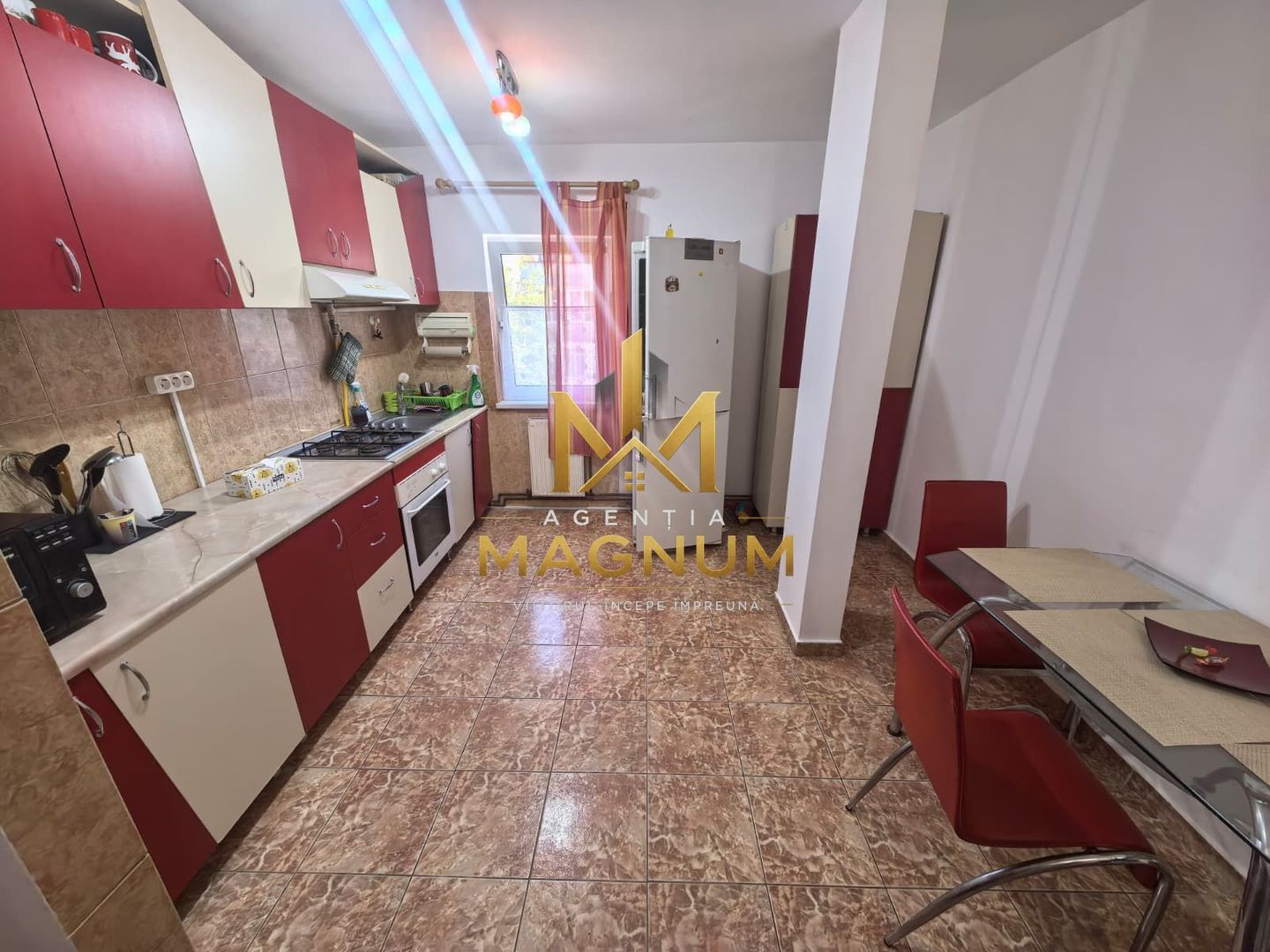 Apartament cu 3 camere de inchiriat - imaginea 4